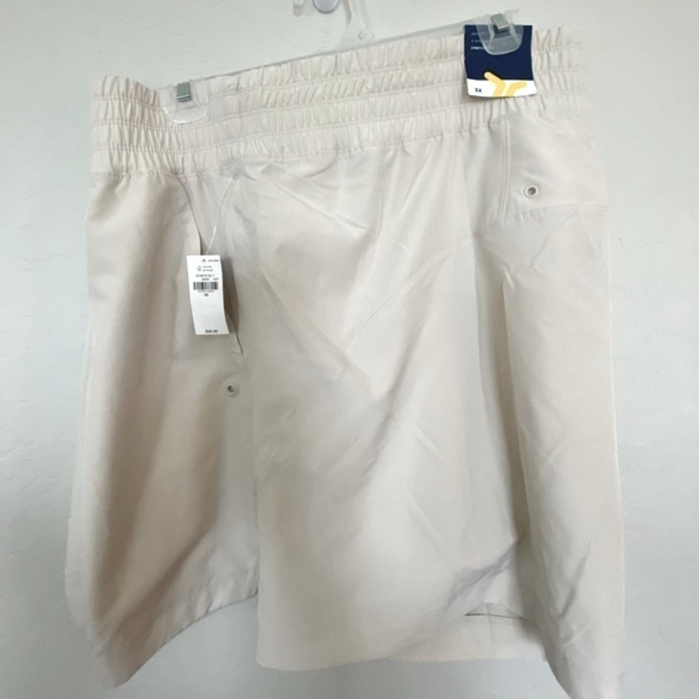 NWT - OLD NAVY Cargo stretch Shorts 3X